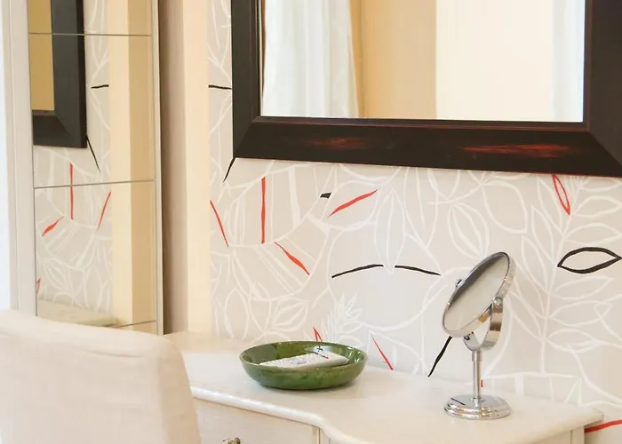Ponte Vecchio Luxury Retreat *