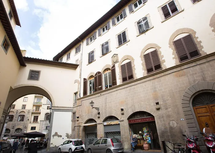 Ponte Vecchio Luxury Retreat * Florença
