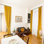 Ponte Vecchio Luxury Retreat *
