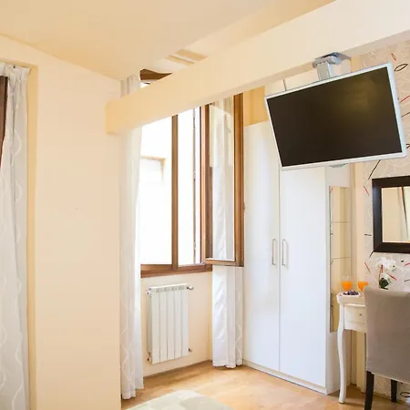 Apartment Ponte Vecchio Luxury Retreat