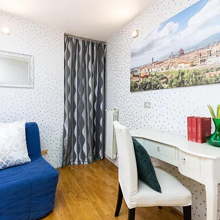 Apartment Ponte Vecchio Luxury Retreat