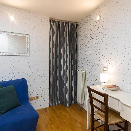 Apartment Ponte Vecchio Luxury Retreat Florence